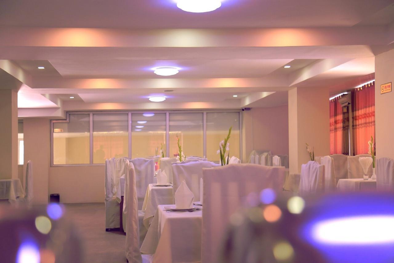 King & Queen Hotel Munywa Zewnętrze zdjęcie