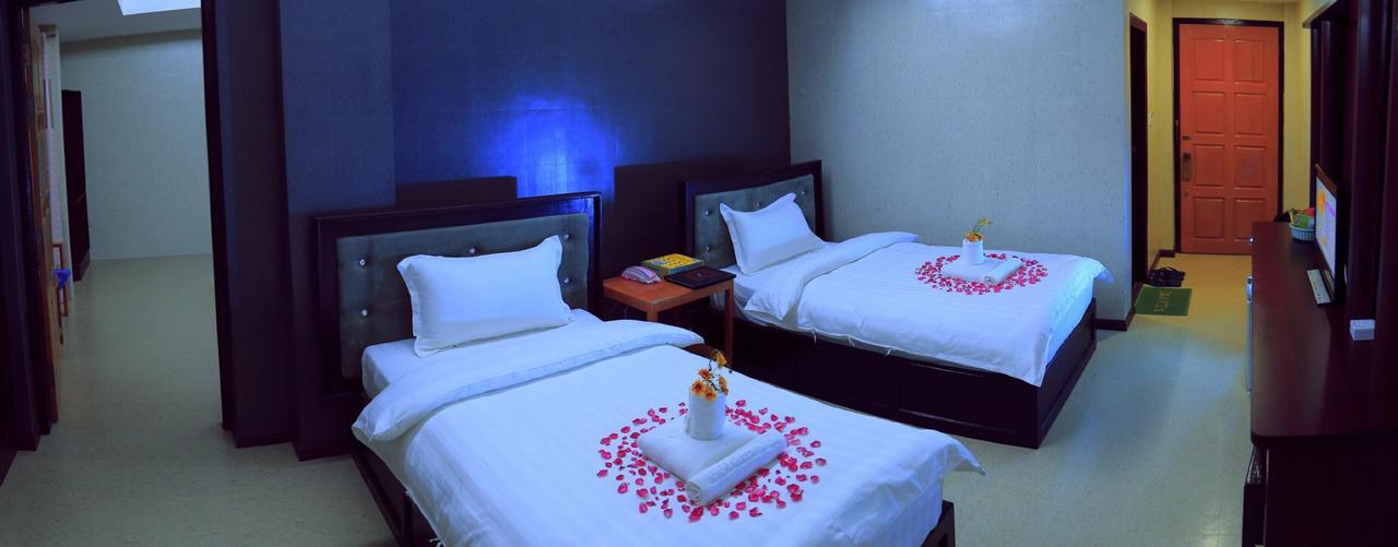 King & Queen Hotel Munywa Zewnętrze zdjęcie
