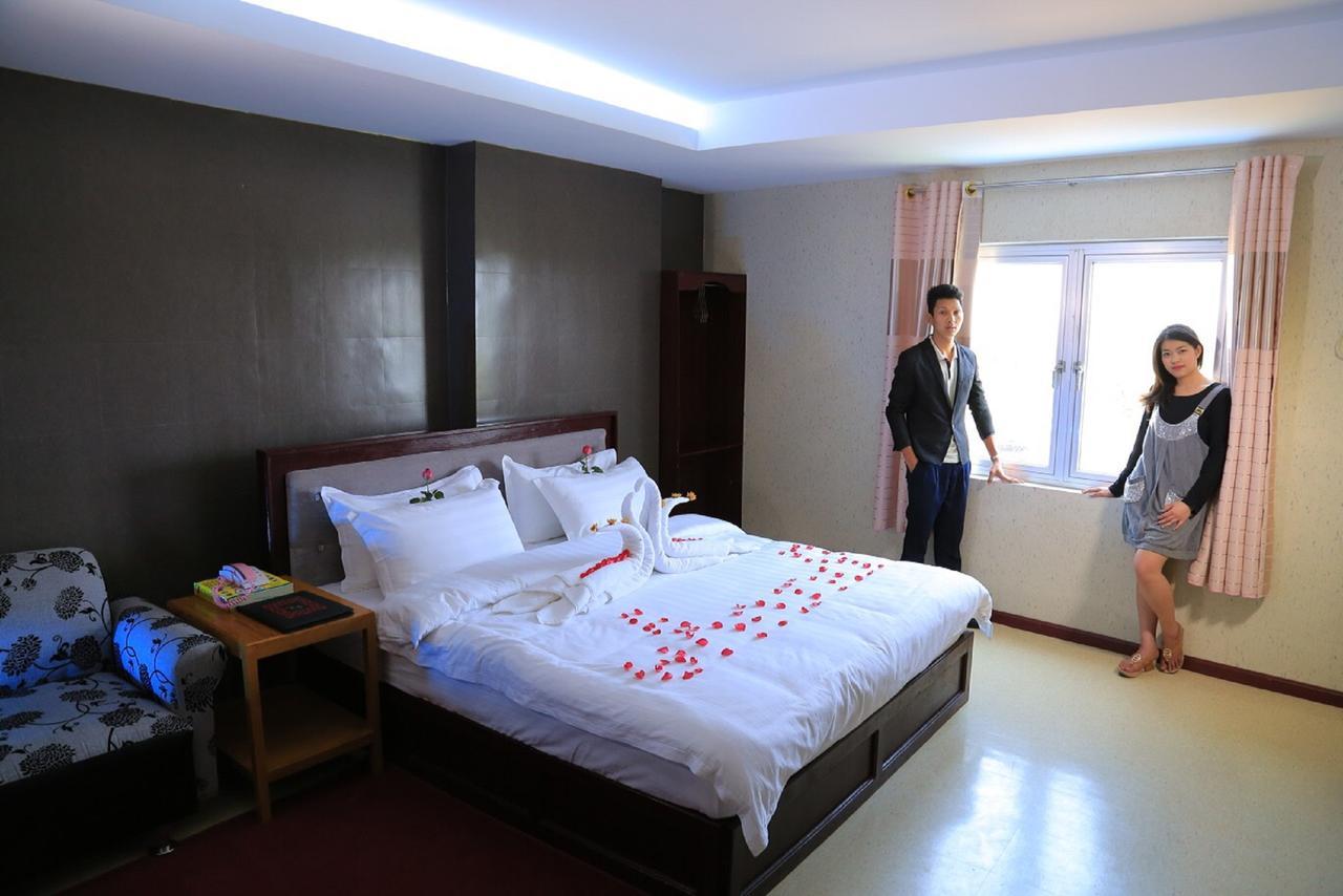 King & Queen Hotel Munywa Zewnętrze zdjęcie